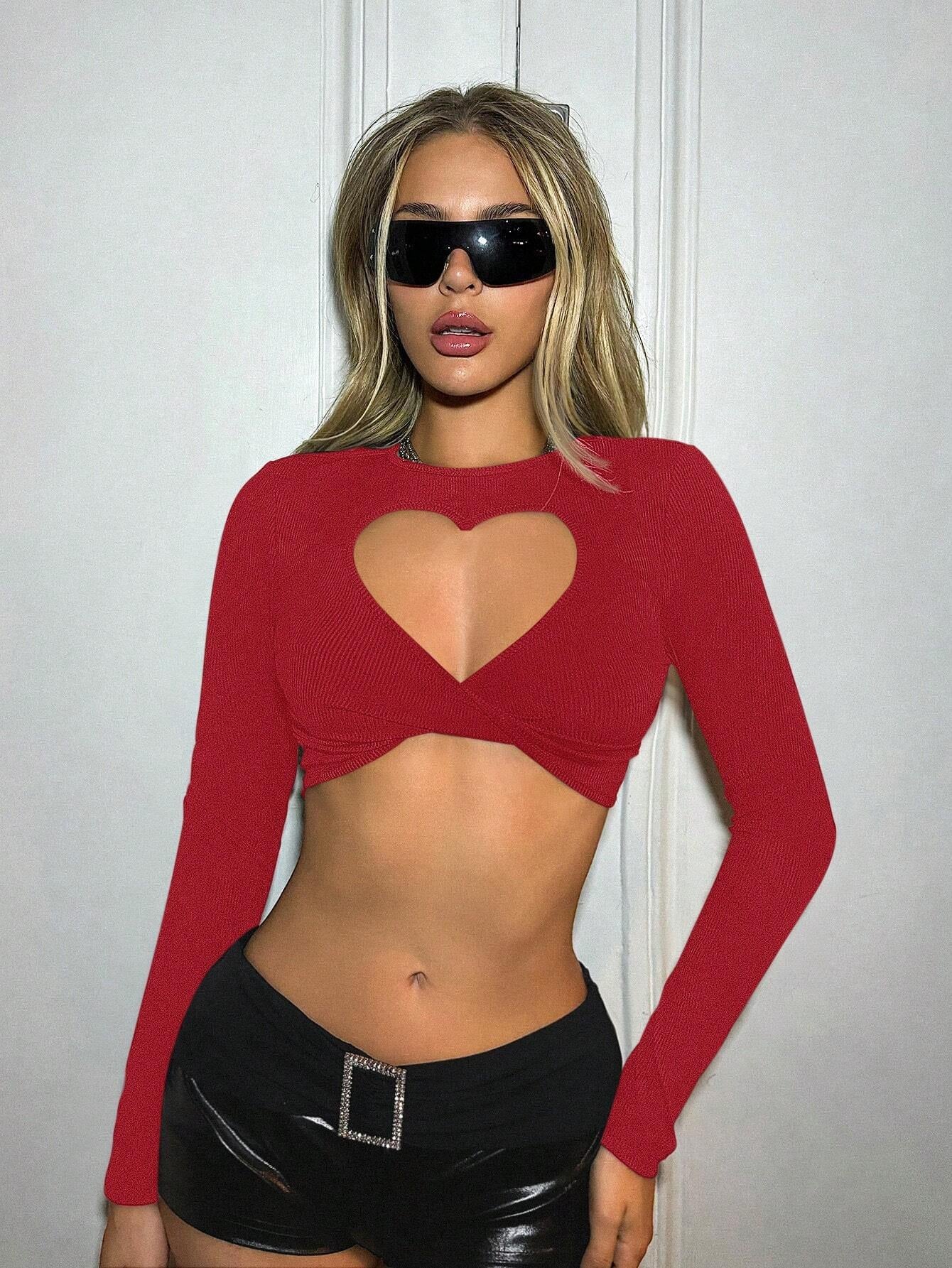 Women Clothing Sexy Love T shirt Autumn Winter Unique Design Super Short Top
